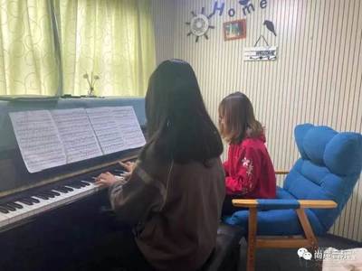 舞動青春，夢想綻放——探訪廣州尚聲音樂培訓學校舞蹈授課現場